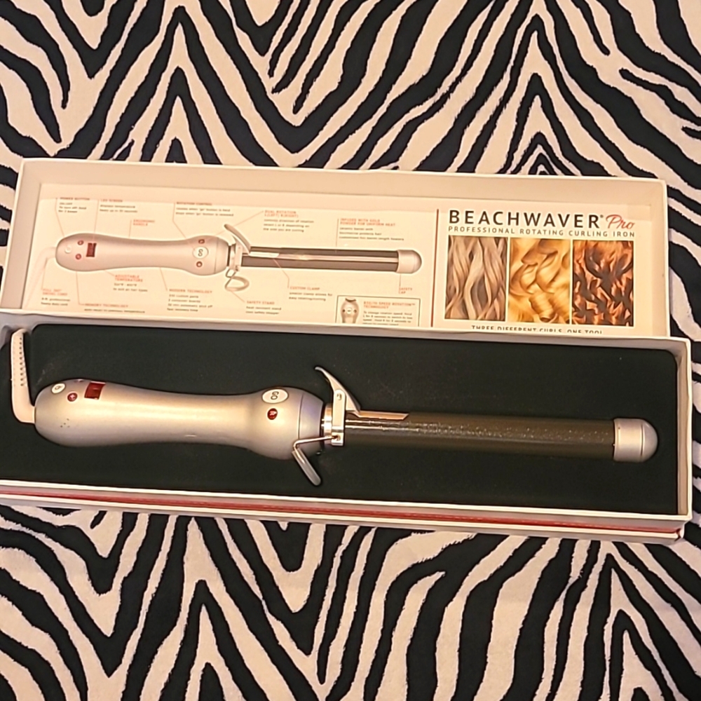 NIB Beachwaver Pro Professional Rotating Curling Iron 1"